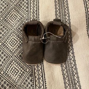 Brand new minimocs size 3